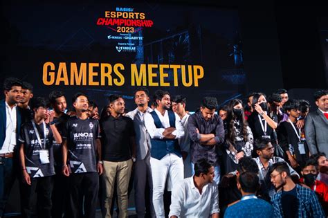 How to Join Esports: A Journey Through the Digital Colosseum